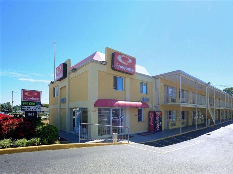 Econo Lodge At Military Circle Norfolk Eksteriør bilde