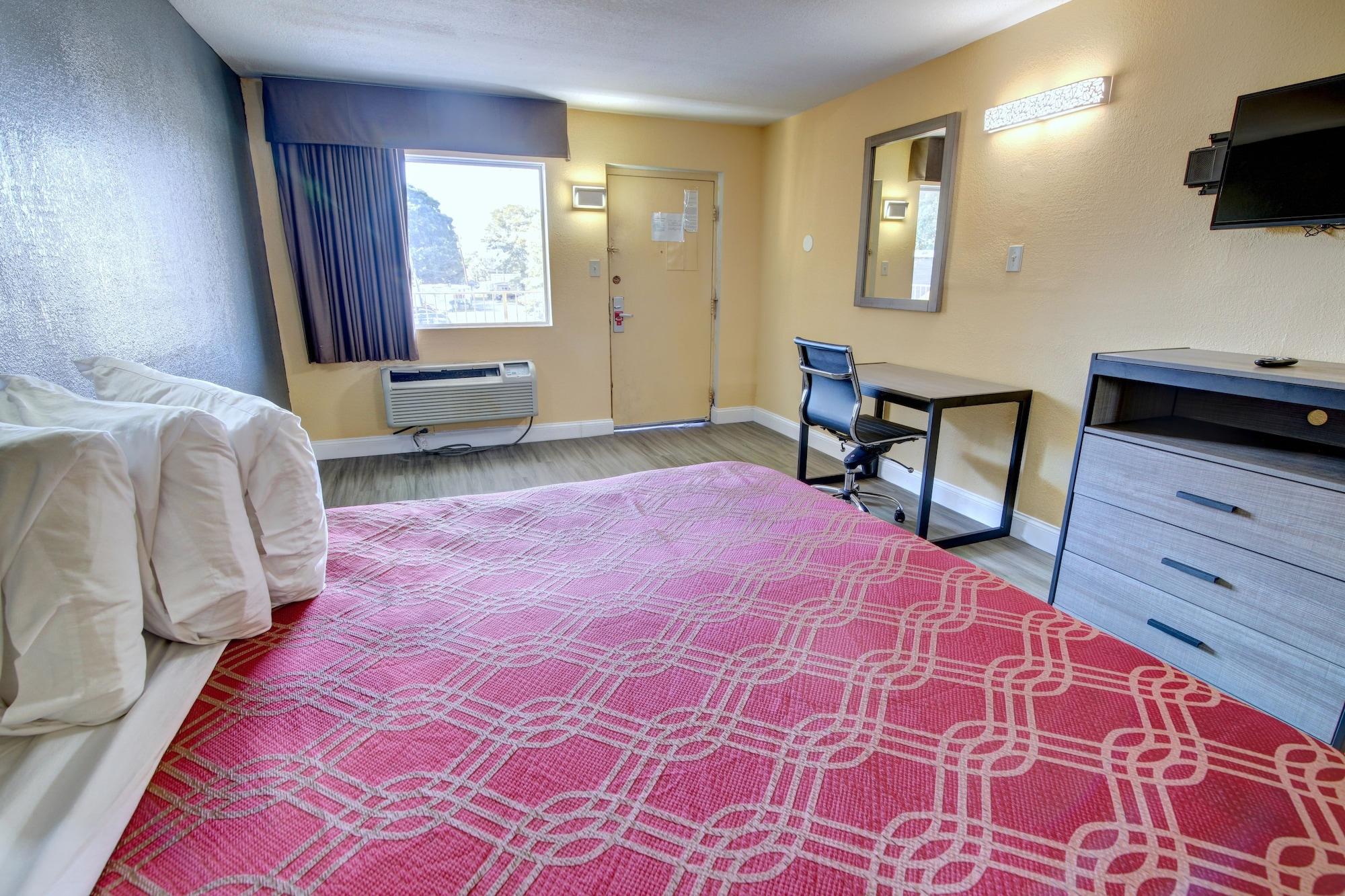 Econo Lodge At Military Circle Norfolk Eksteriør bilde