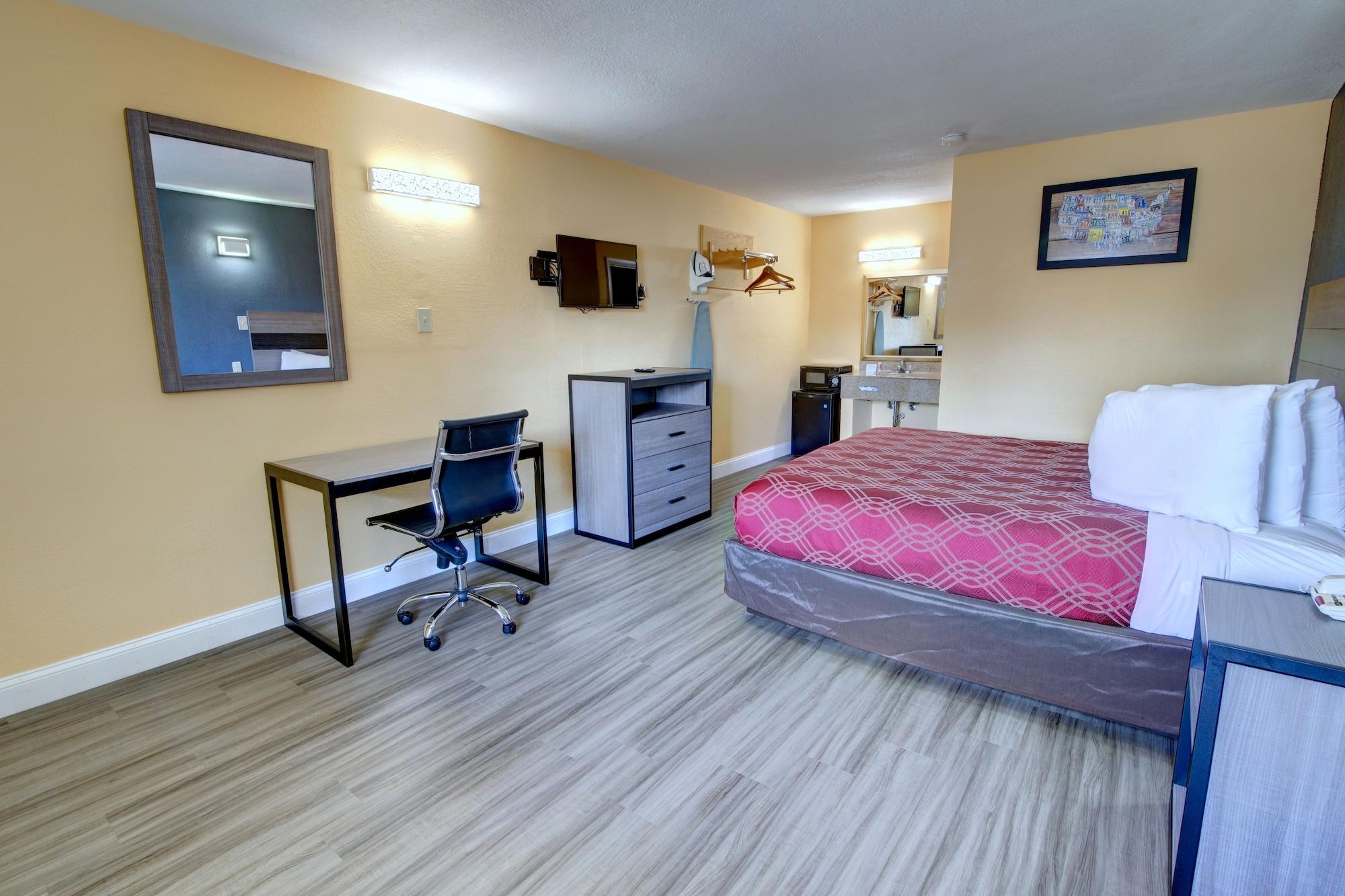 Econo Lodge At Military Circle Norfolk Eksteriør bilde