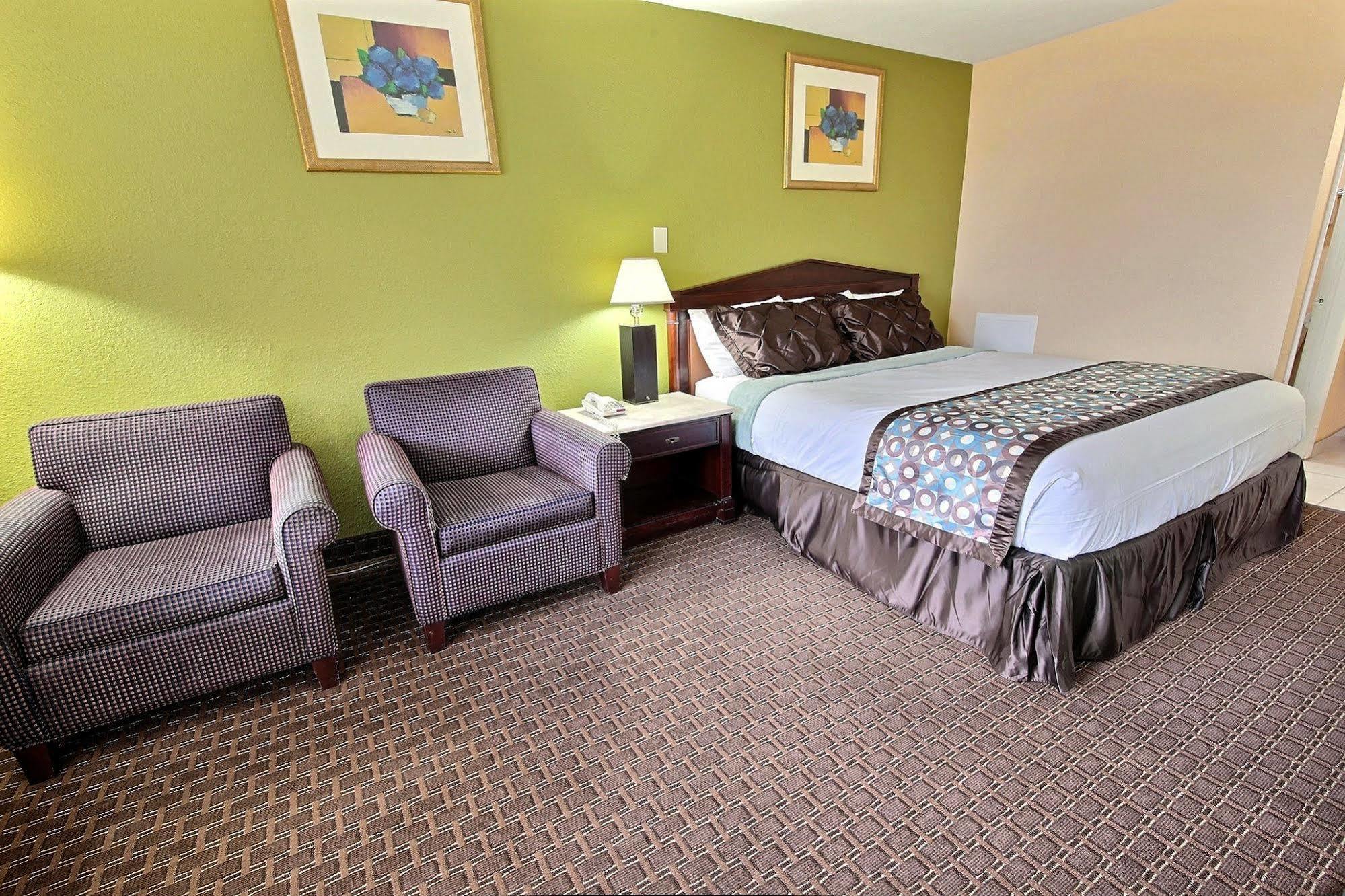 Econo Lodge At Military Circle Norfolk Eksteriør bilde